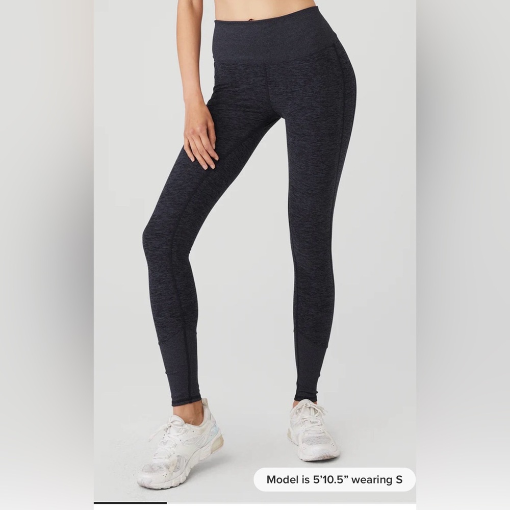 ALO High-Waist Alosoft Lounge Legging Size S